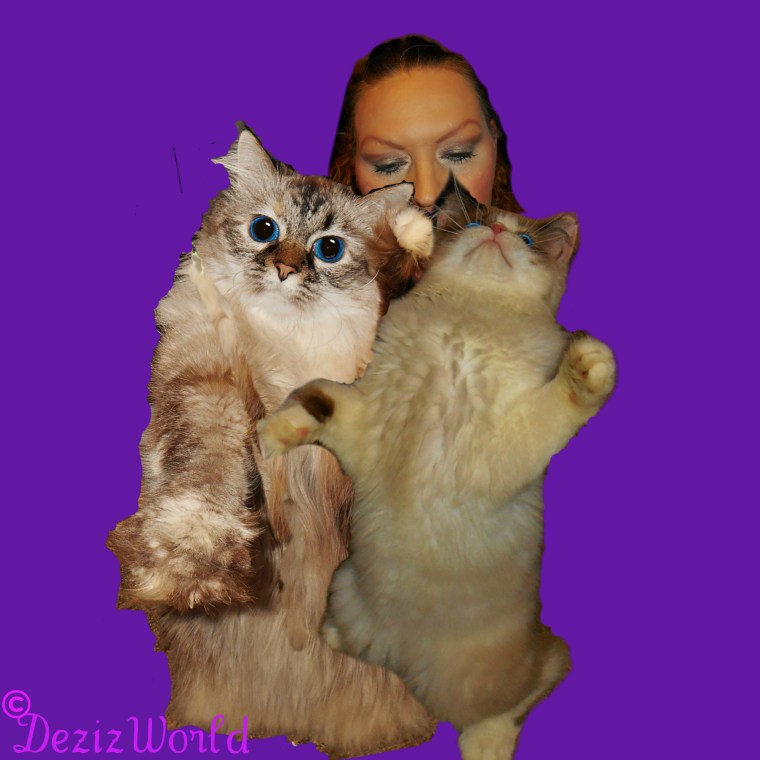 Dezi, Raena and mommy together giving everyone a hug and kiss