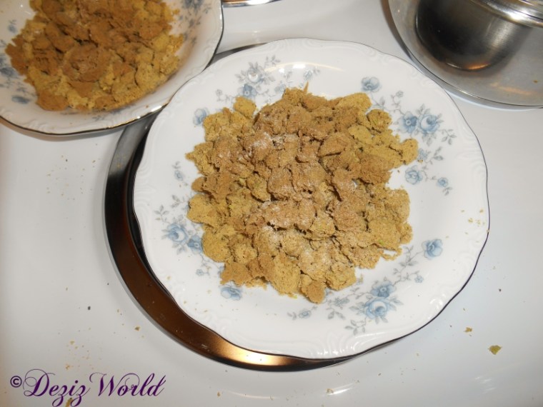 Cosequin sprinkled over freeze dried cat food