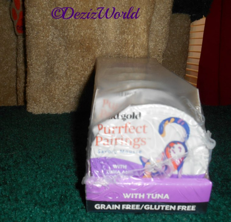 Case of 6 Solid Gold Purrfect Pairings Cat Food.