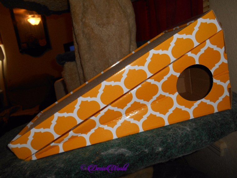 OurPets cat scratcher